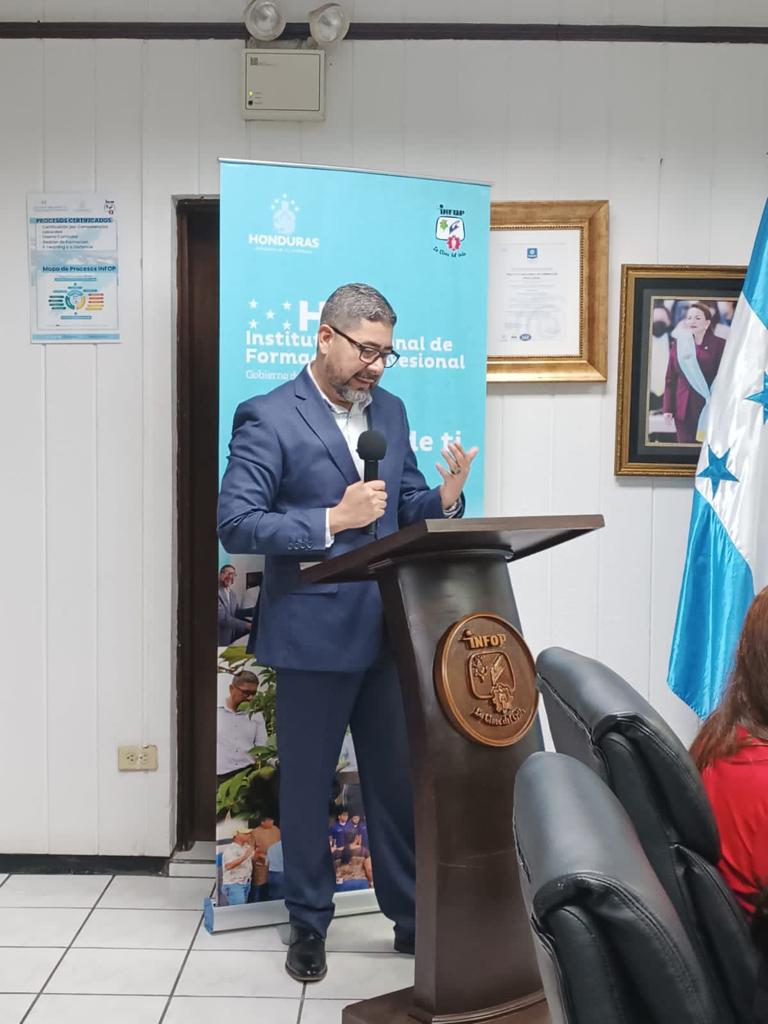 Firma del Convenio de Cooperación Interinstitucional entre el Instituto