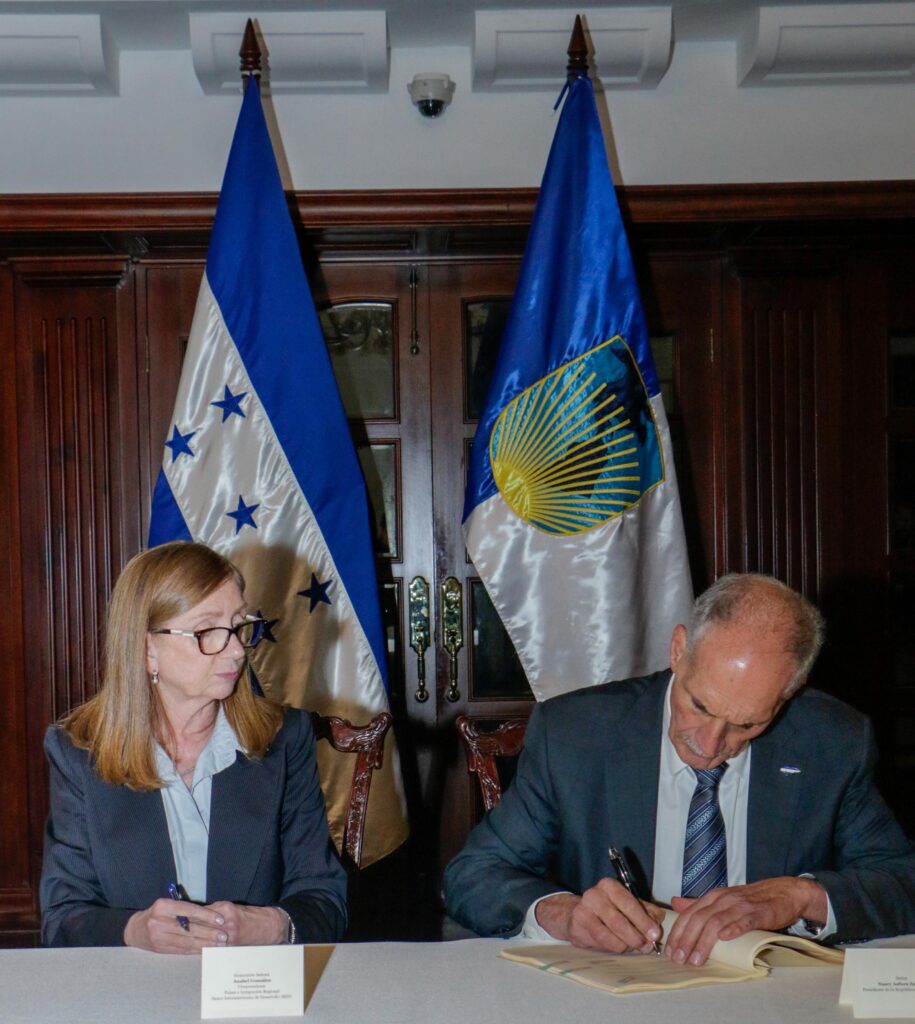 Honduras asegura financiamiento estratégico con el BID