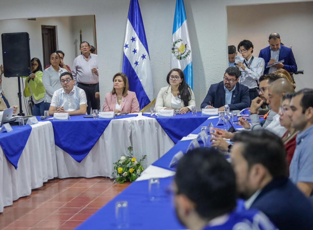 Honduras y Guatemala establecen hoja de ruta binacional para ordenar la movilidad laboral y frenar la migración irregular
