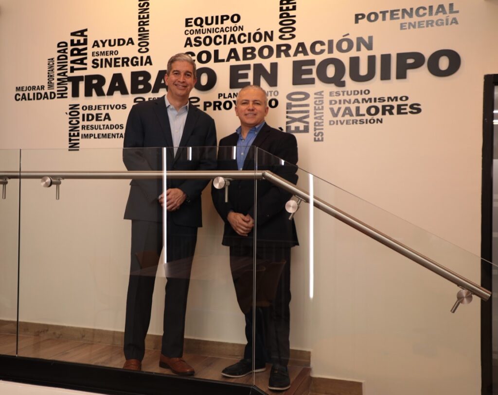 Fortalecimiento operativo y visión de crecimiento  CrediQ inaugura moderno edificio corporativo en Honduras
