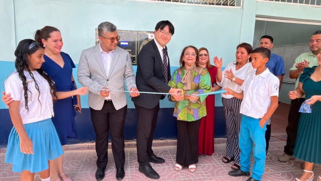 Con apoyo de Japón, Gobierno inaugura ampliación y reparación en el Instituto Polivalente La Libertad