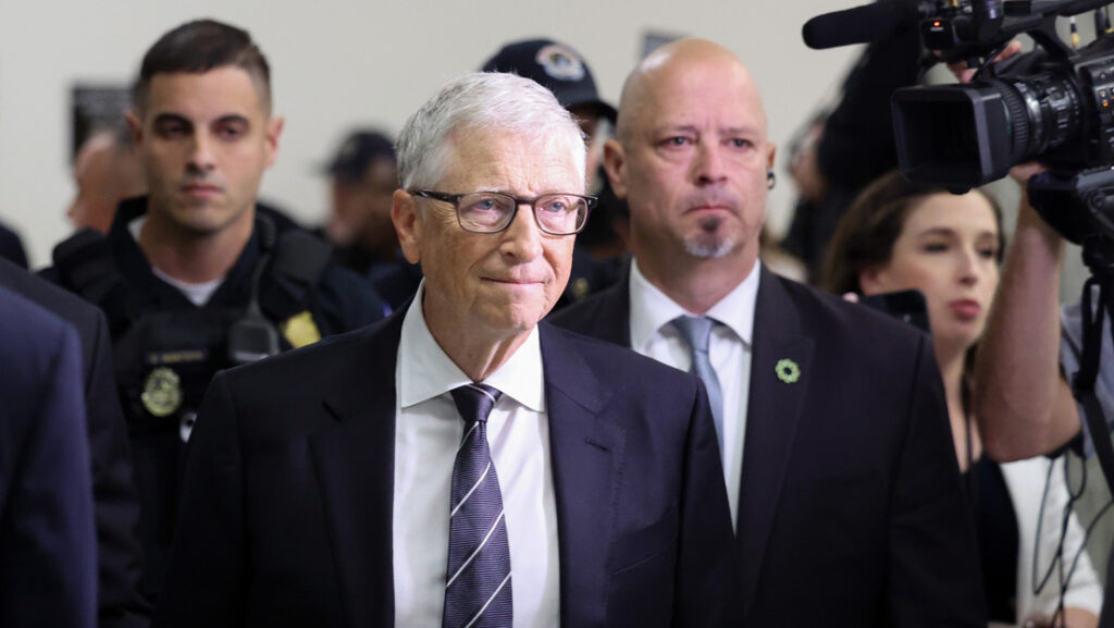 Bill Gates testifica ante el Congreso que Epstein intentó chantajearlo por sus infidelidades