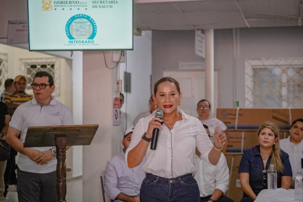 Congreso dona aires acondicionados y kits de higiene al hospital de Santa Bárbara