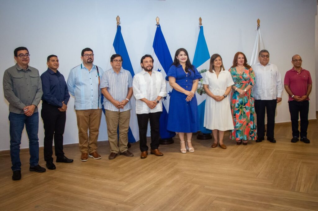 Vicepresidentes de Guatemala y El Salvador participan en la primera reunión 2026 del Plan Trifinio en Honduras